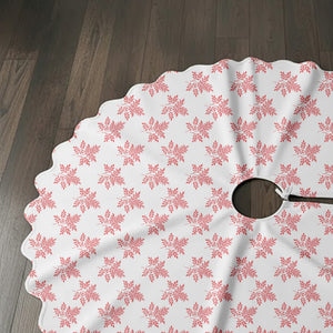 Delicate Leaf Seamless Pattern Christmas Tree Skirt
