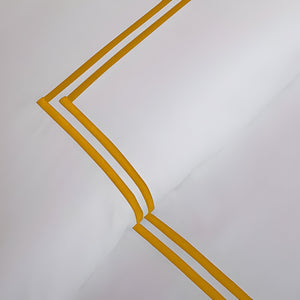 #Goldborder
