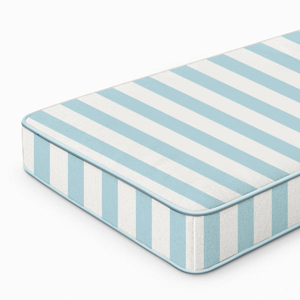 #whitelightbluestripe