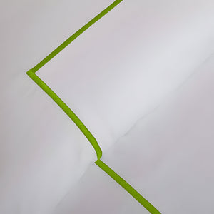 #ParrotGreenborder