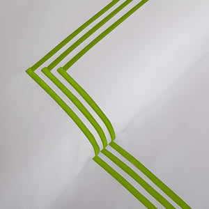 #ParrotGreenborder