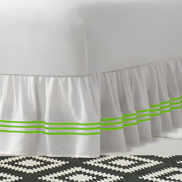 #ParrotGreenborder
