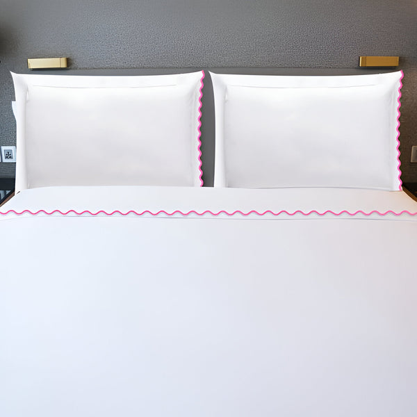 #HotPinkborder