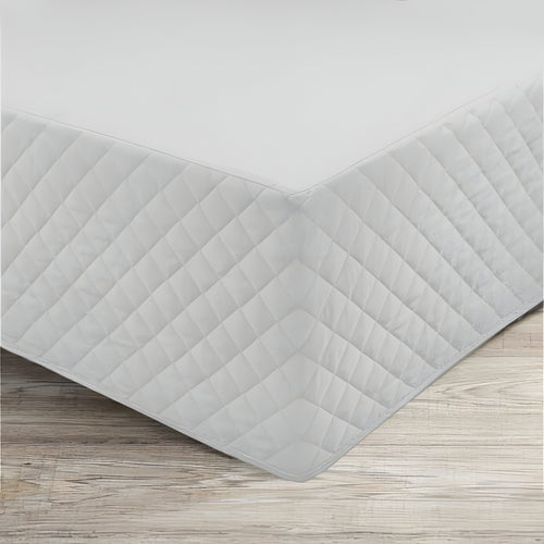#whitesolid