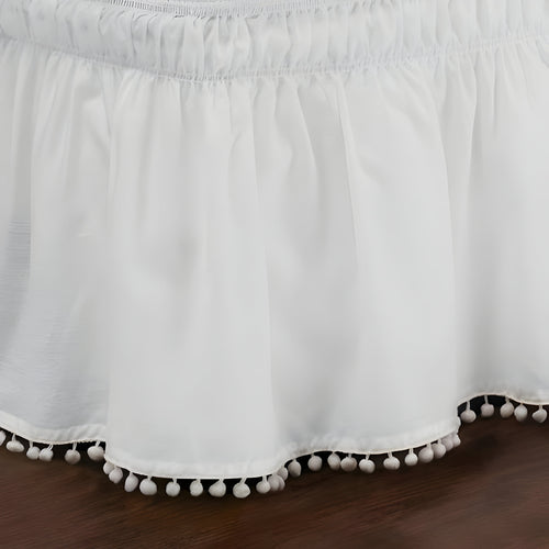 #whitepompom