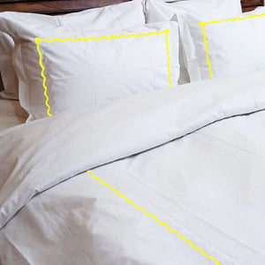#Yellowborder