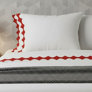 Reverse Scalloped Applique Embroidery Cotton Pillowcases (Set Of 2)