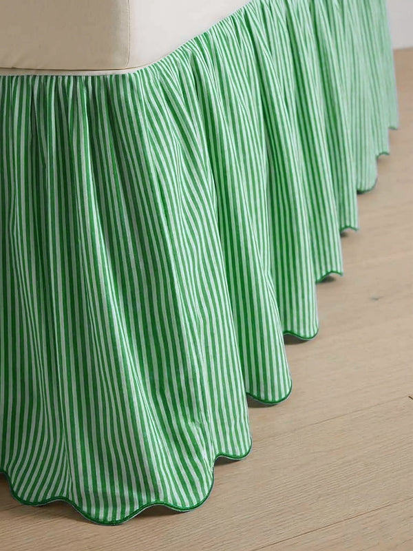 #whitegreenstripe