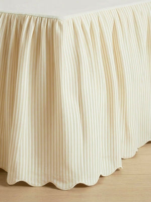 #whiteivorystripe