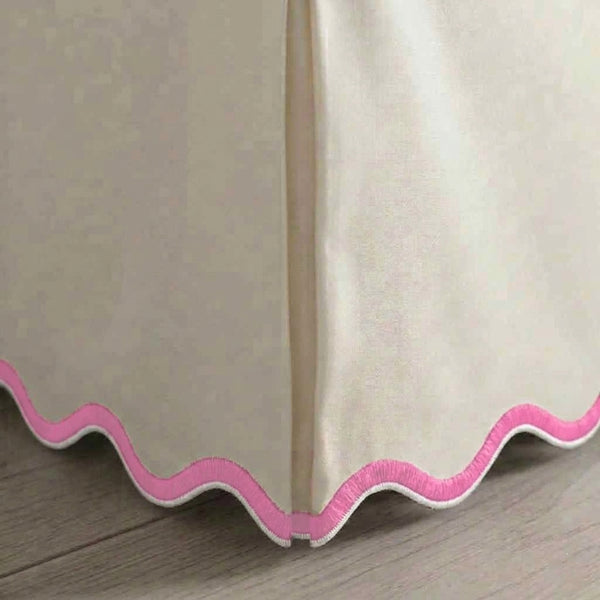 #LightPinkborder