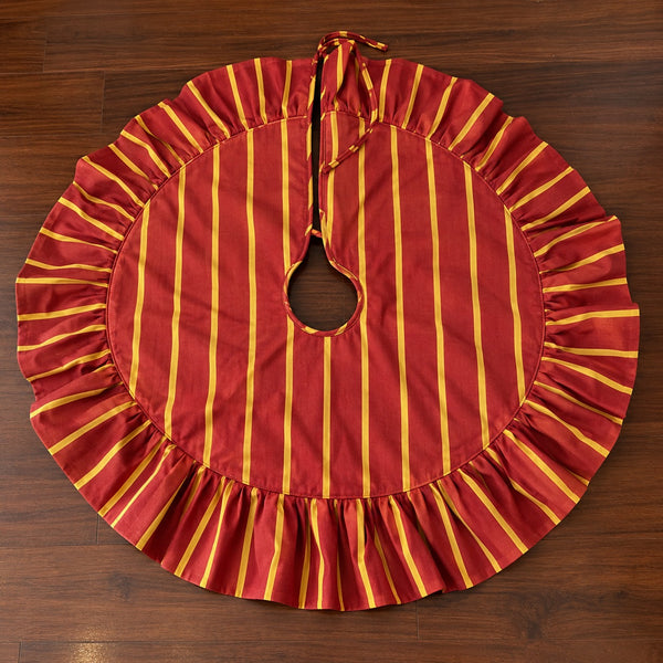 Retro Holiday Striped Tree Skirt