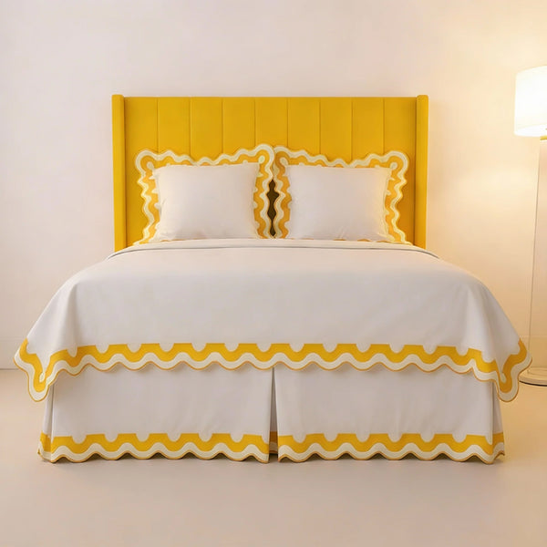 #yellowborder