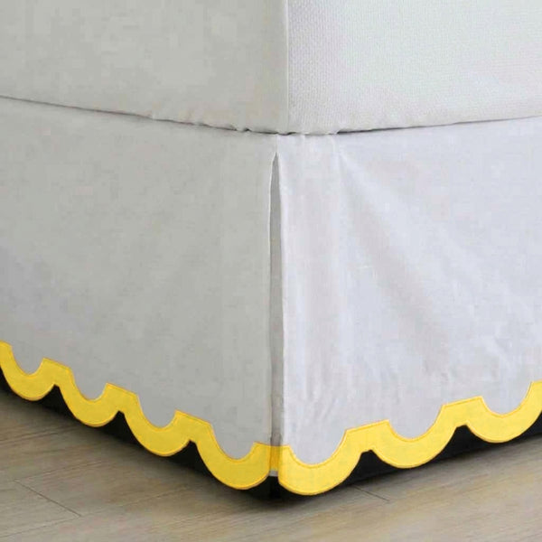 #yellowborder