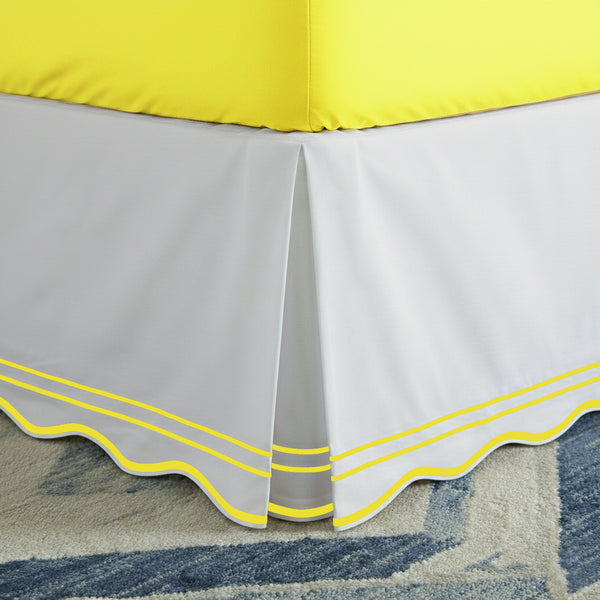 #yellowborder