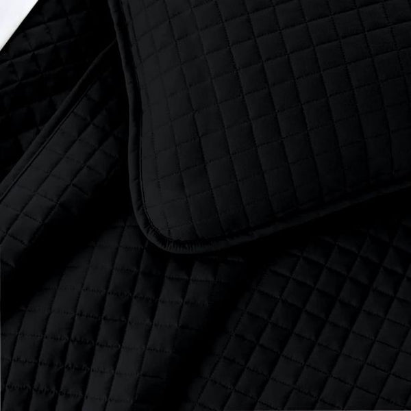 #blacksolid