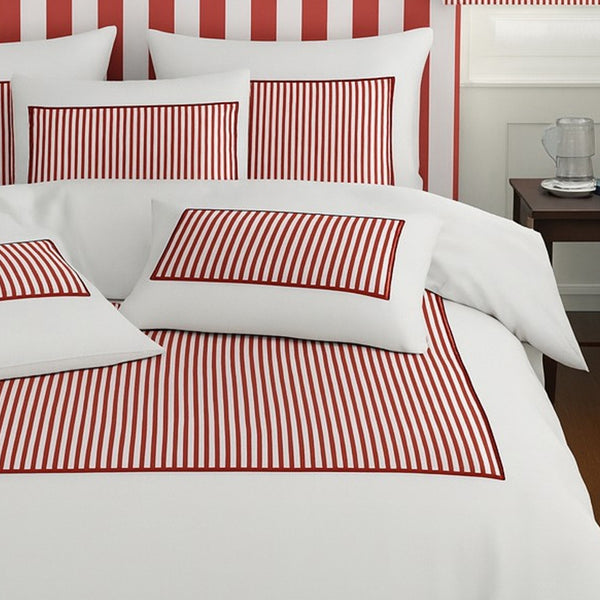 #whiteburgundystripe