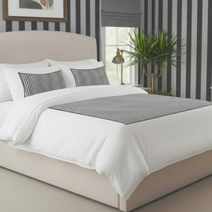 #whitedarkgraystripe