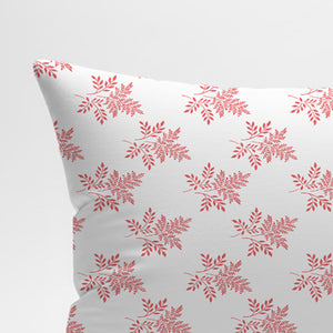 Delicate Leaf Seamless Pattern Pillow Sham