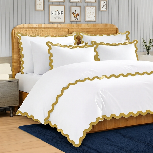 #Goldborder