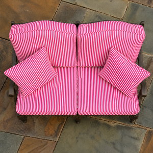 #hotpink