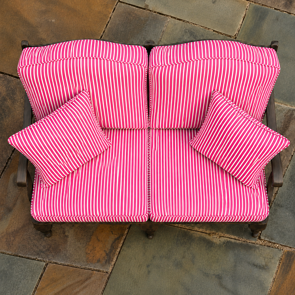 #hotpink