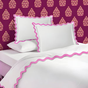 #HotPinkborder