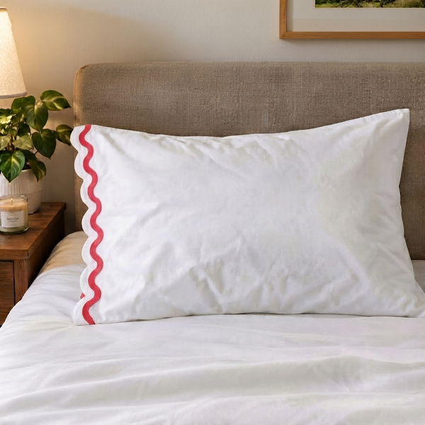 Allena Scallop and U Shape Applique Embroidery Pillowcases