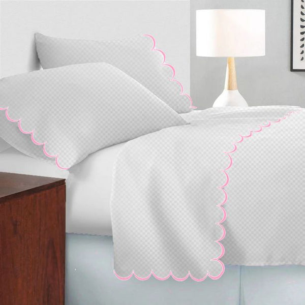 #LightPinkborder