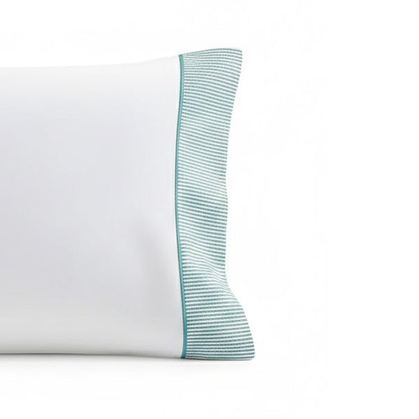 #whitelightbluestripe