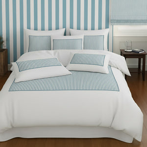 #whitelightbluestripe