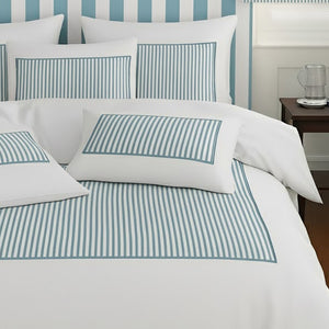 #whitelightbluestripe