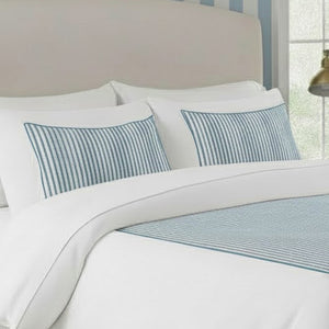 #whitelightbluestripe