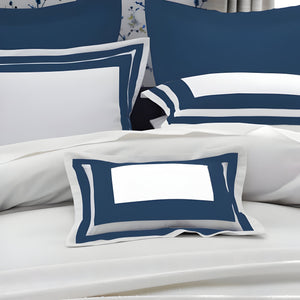 #NavyBlueborder