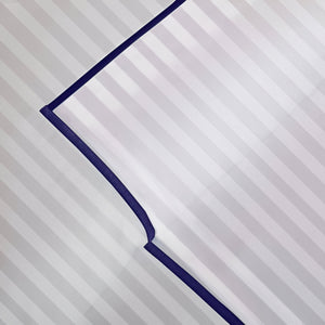 #NavyBlueborder
