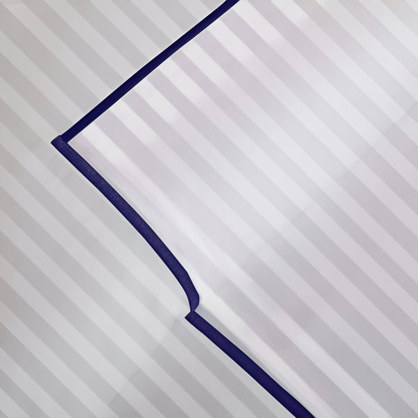 #NavyBlueborder