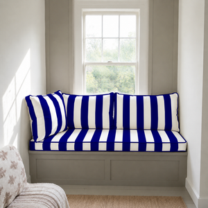 #whitenavybluestripe