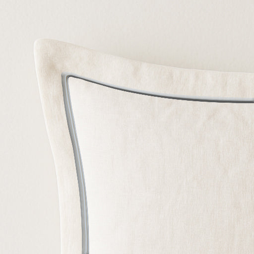#white/palelightbluegray