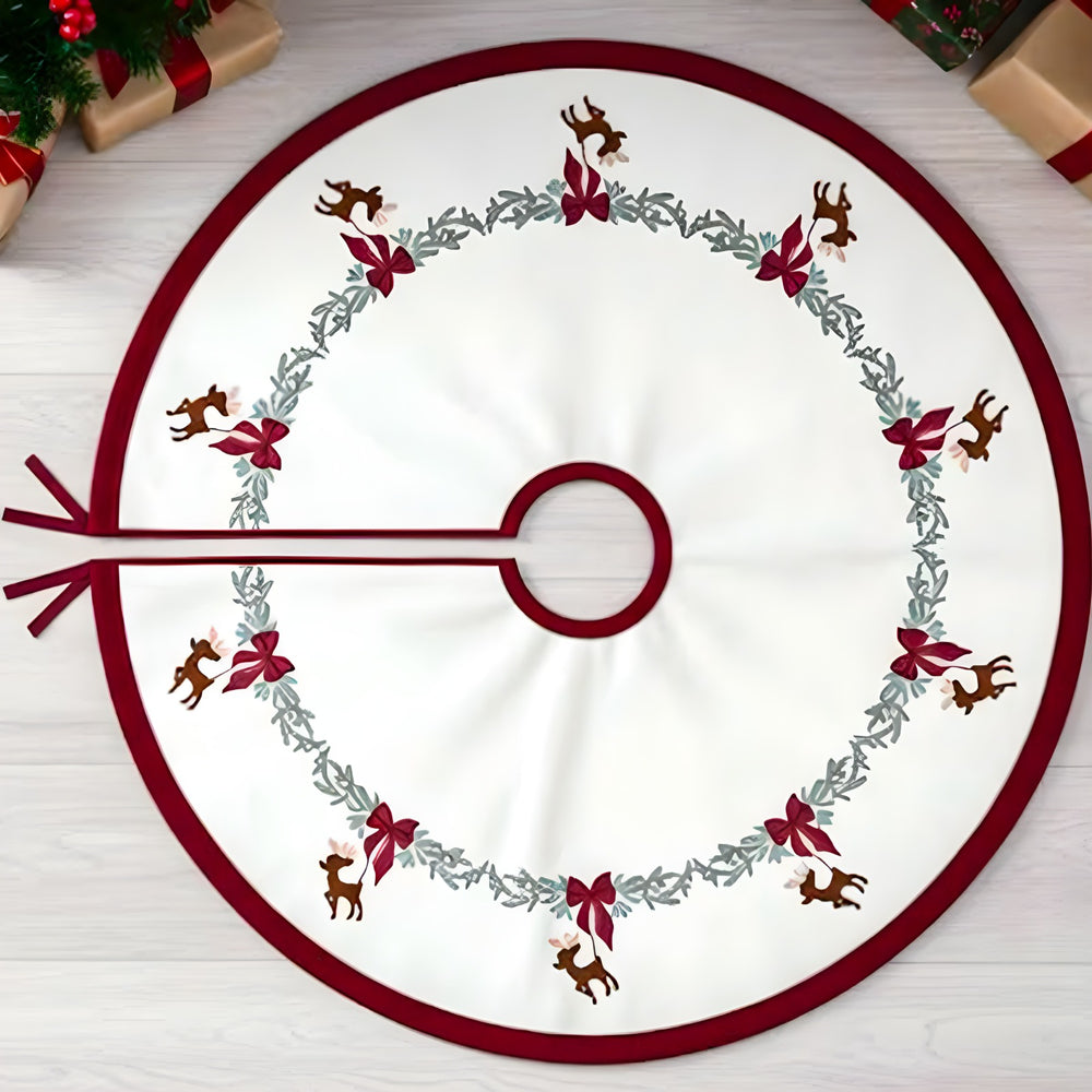 Reindeer Christmas tree skirt