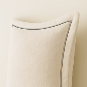 #white/taupe