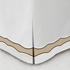 #taupeborder