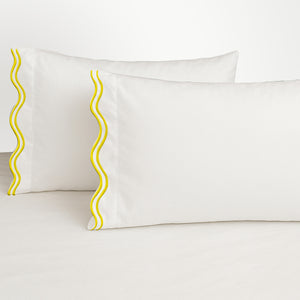 #yellowborder