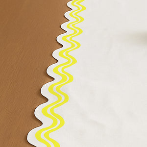 #yellowborder