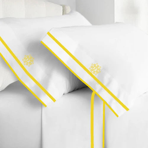 #yellowborder