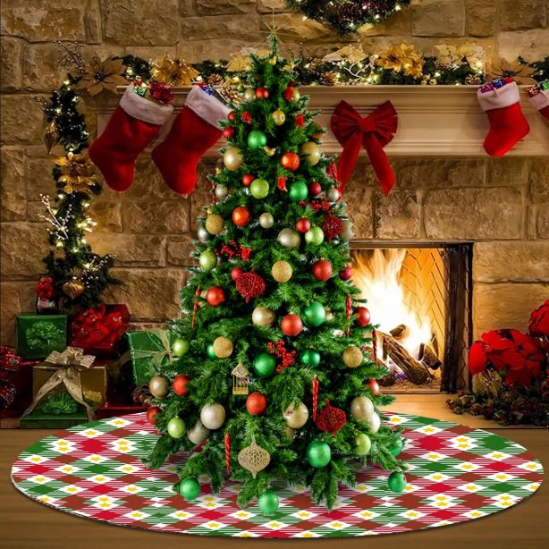 green-red-Pattern-Christmas-Tree-Skirt
