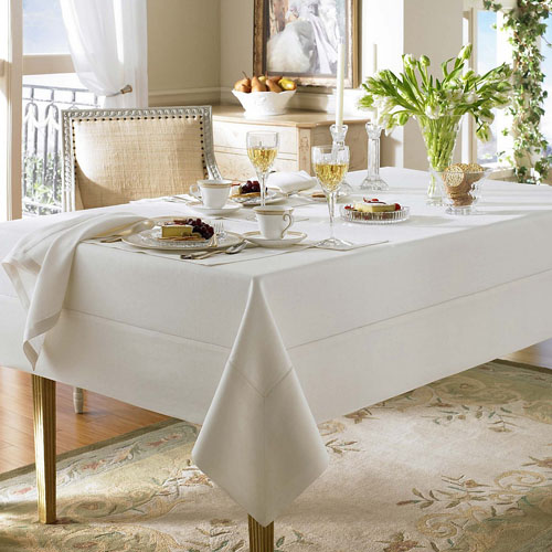 Table Linens that You Must Buy - Ellementry